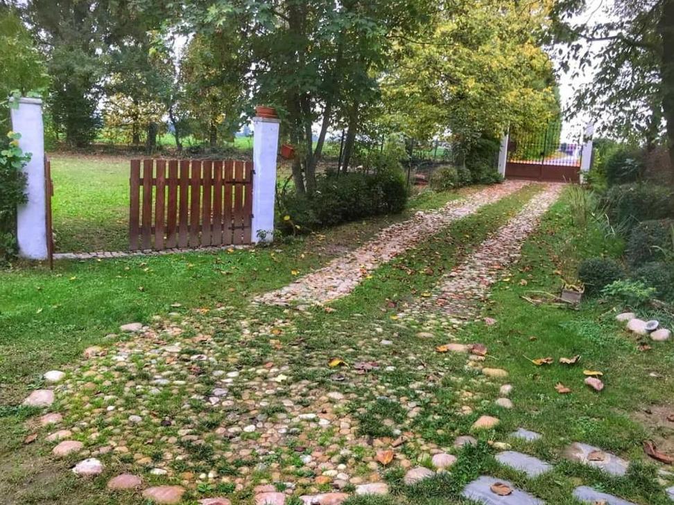Villa Amai Lequio Tanaro 外观 照片